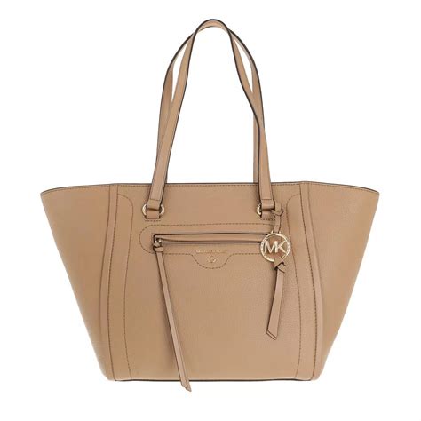 michael kors camel